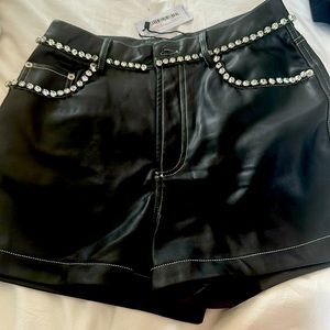 Black leather Super star Short